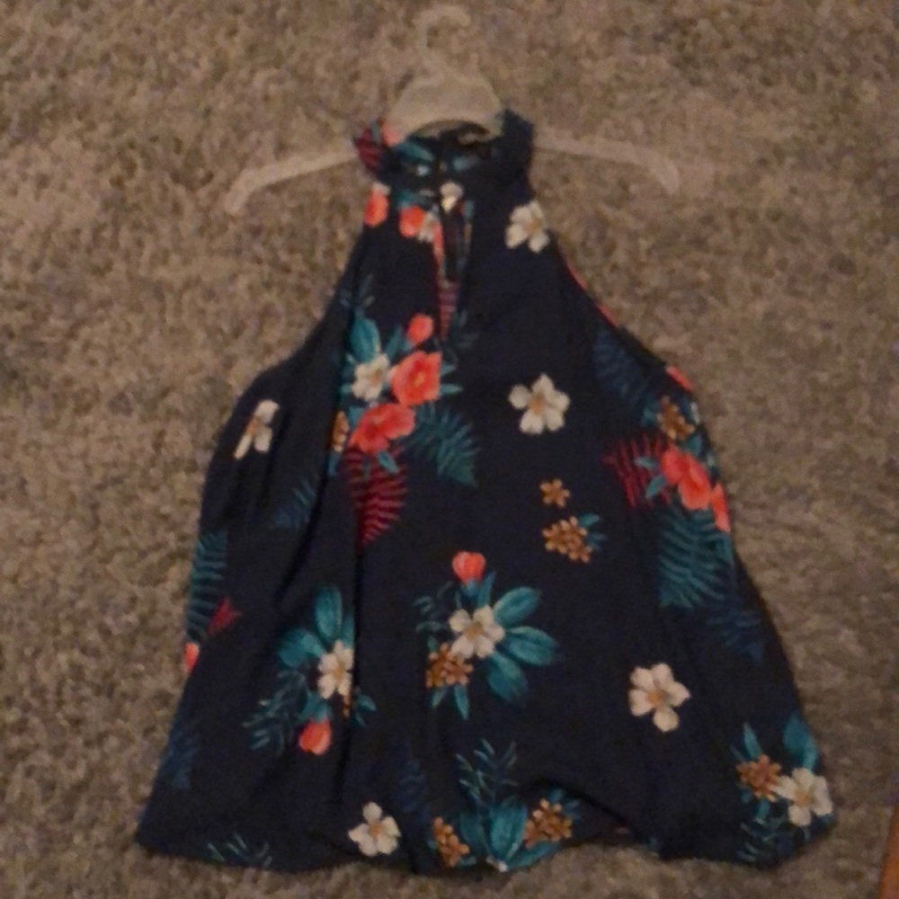 Floral top
